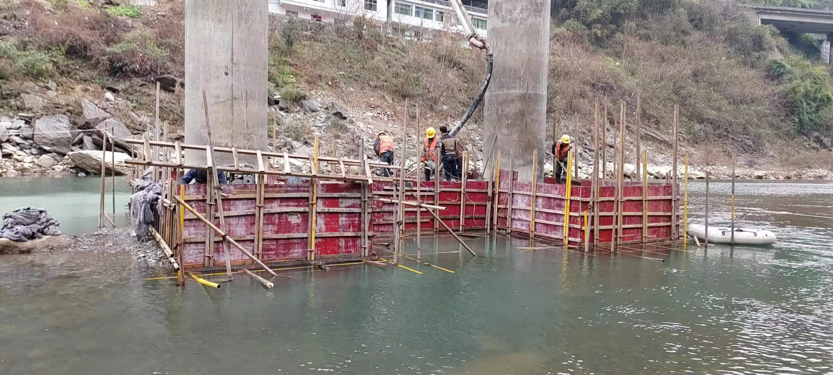 重庆水利工程施工中堤坝渗漏原因以及防渗加固技术